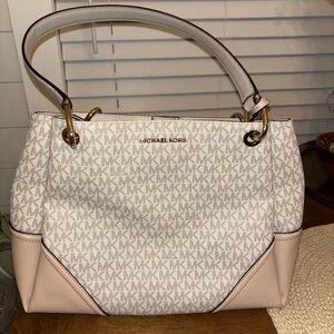Michael Kors Pink and White Signature Shoulder Bag